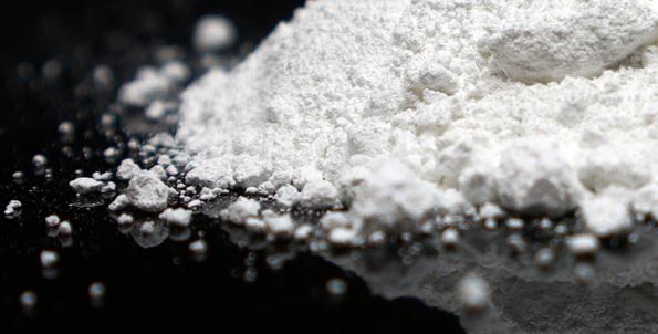 عرضه نانو اکسید روی صنعتی